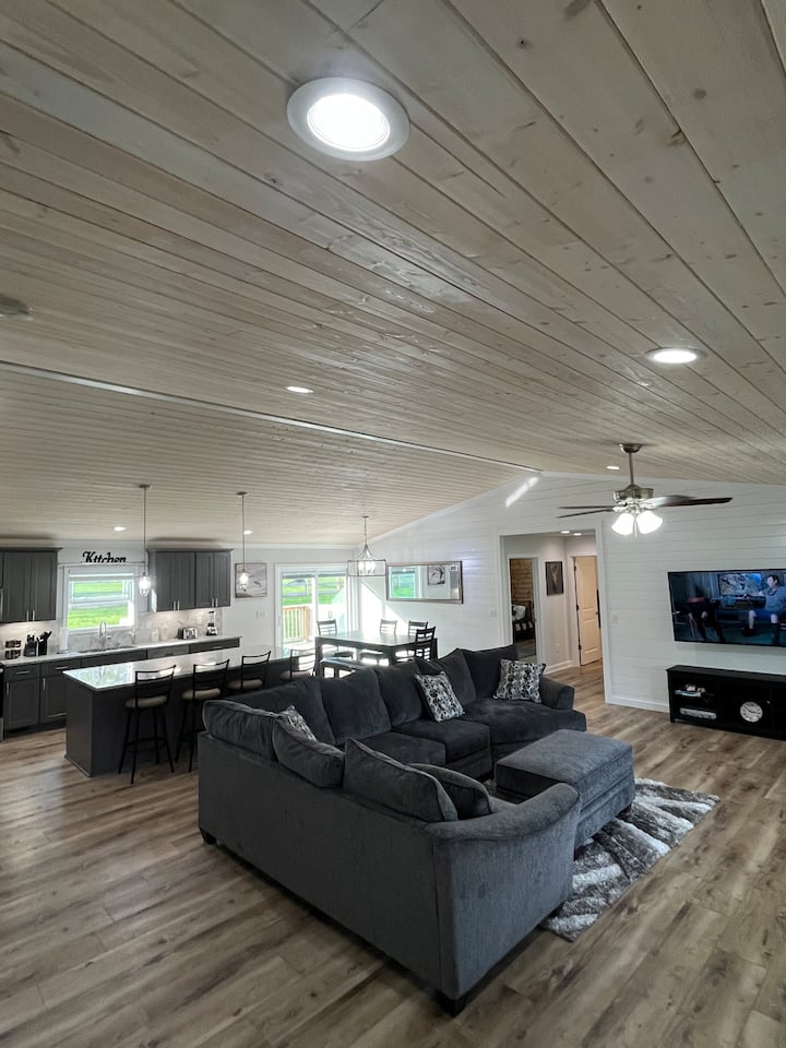 Smokey Mountain Getaway - Maryville, TN