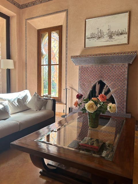 Popular Airbnb listing: Pool and garden | Breakfast and staff included in Arrondissement D'annakhil مقاطعة النخيل