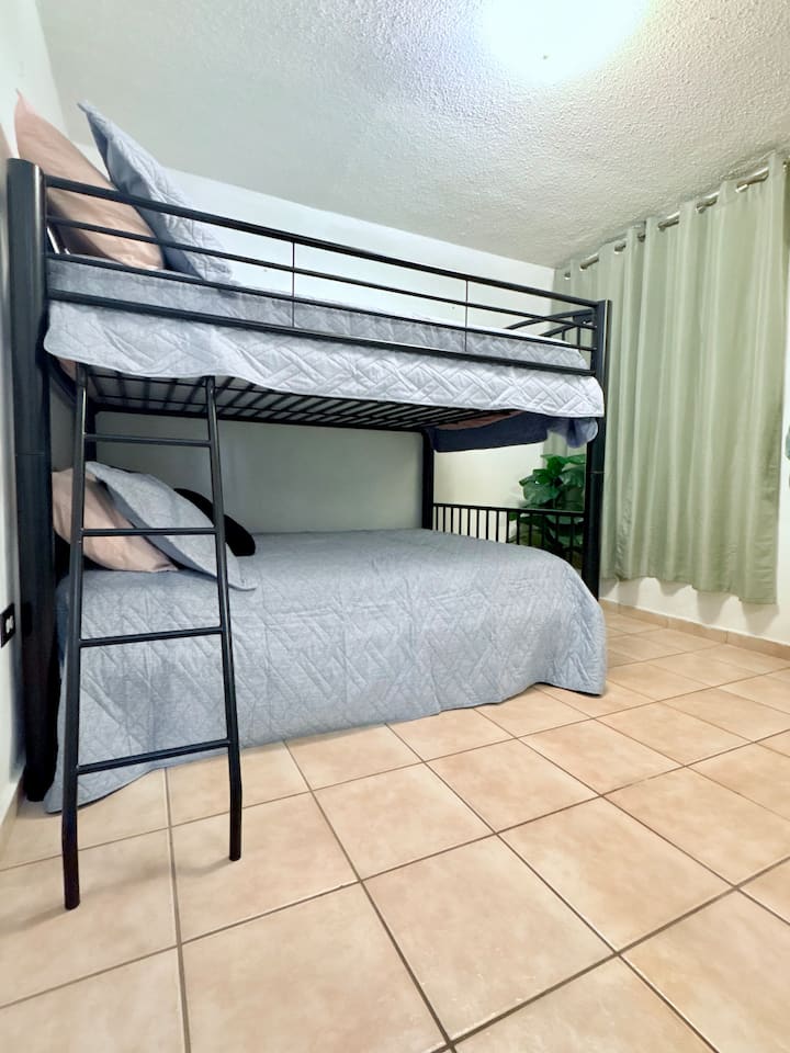 غرفة النوم 2