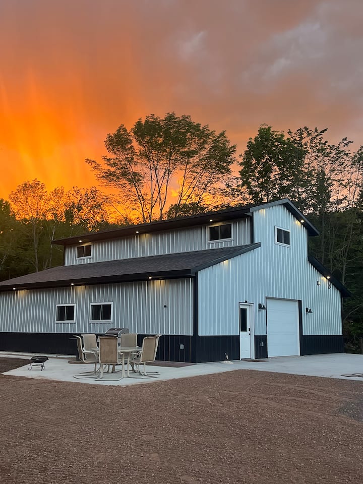 Sportsman's stable - Houses for Rent in Town of Sarona, Wisconsin ...