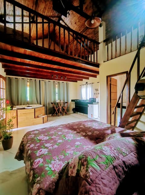 Recanto Cachoeirinha *Deluxe Tree Chalet*