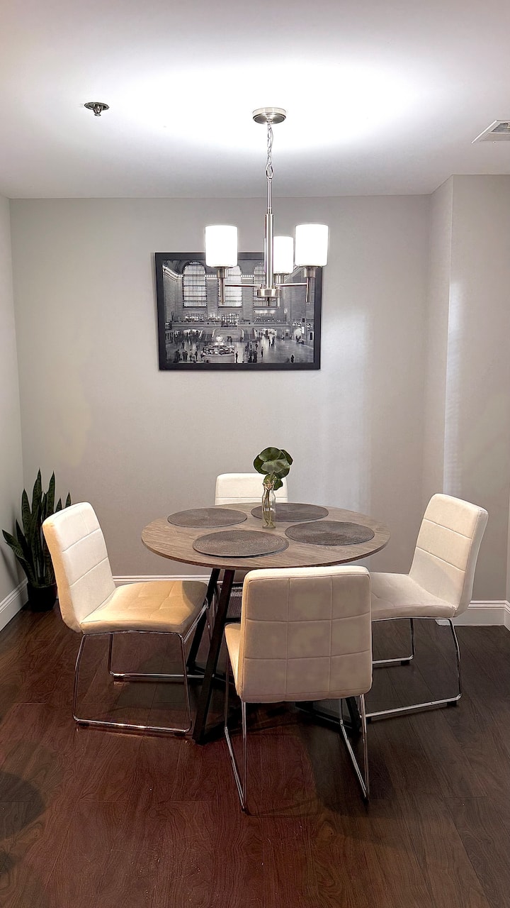 Cozy 2BR-2Bth Apt in Arlington, VA - Condominiums for Rent in