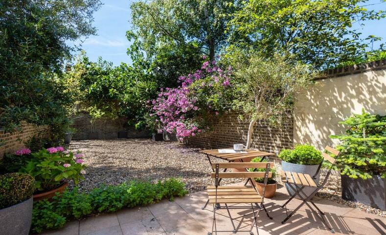 Wonderful home in Notting Hill gallery image 2