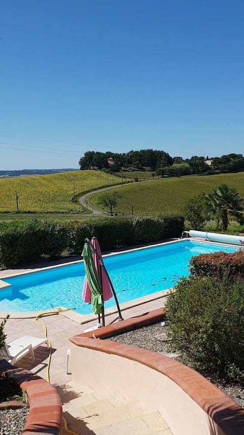 fully private quiet villa with pool