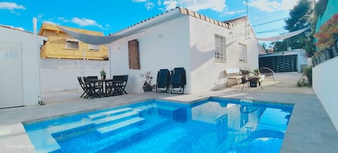 Casa Robles, house with pool and barbecue