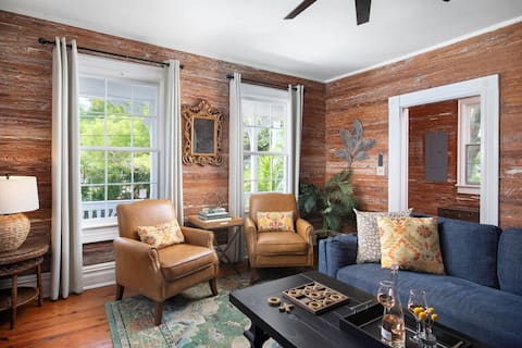 Top performing Airbnb: 3 Bedroom Home - Perfect Location & Private Pool in Key West