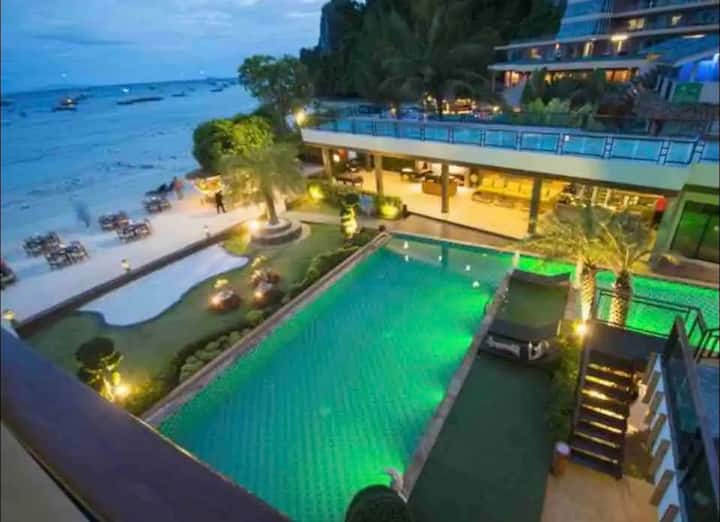 Phi Phi Beach Hip Standard - Ko Phi Phi Don