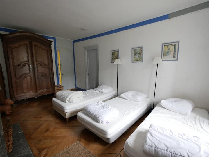 3 lits simples de 90