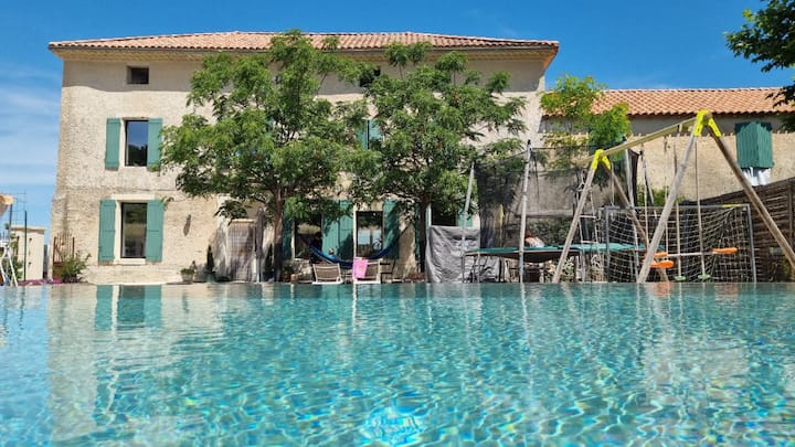 Charme Et Confort En Provence - Venasque