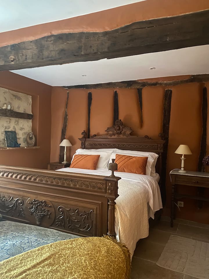 საძინებელი 1