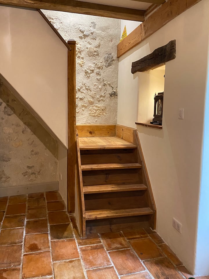 Ნაბიჯები ანტრესოლში 