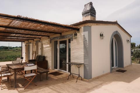 Mondomini Panoramic cottage with stunning view