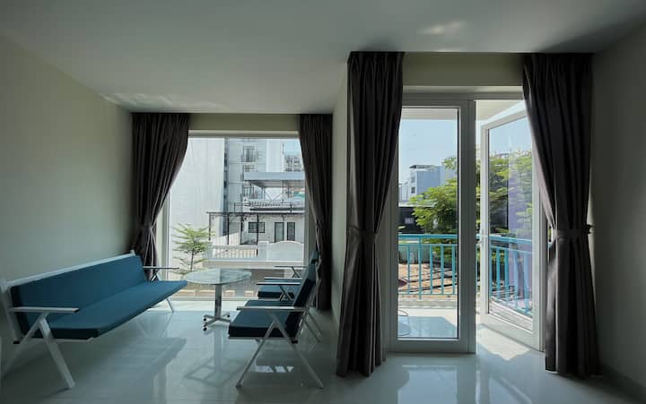 Fullhouse 6.9 - Oceansight - Balcony, Quiet Street - Vietnam