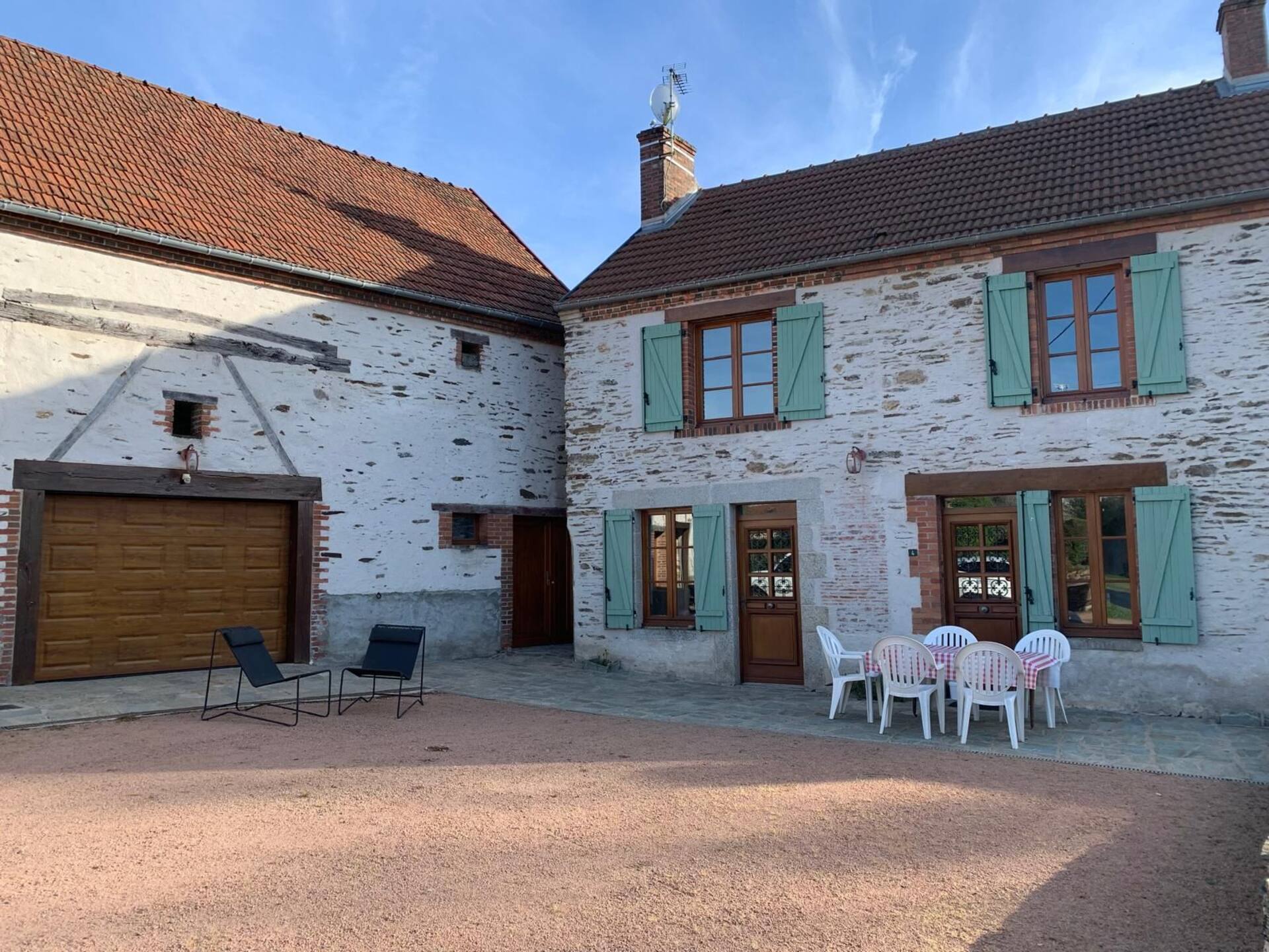 La Claviere — façade principale