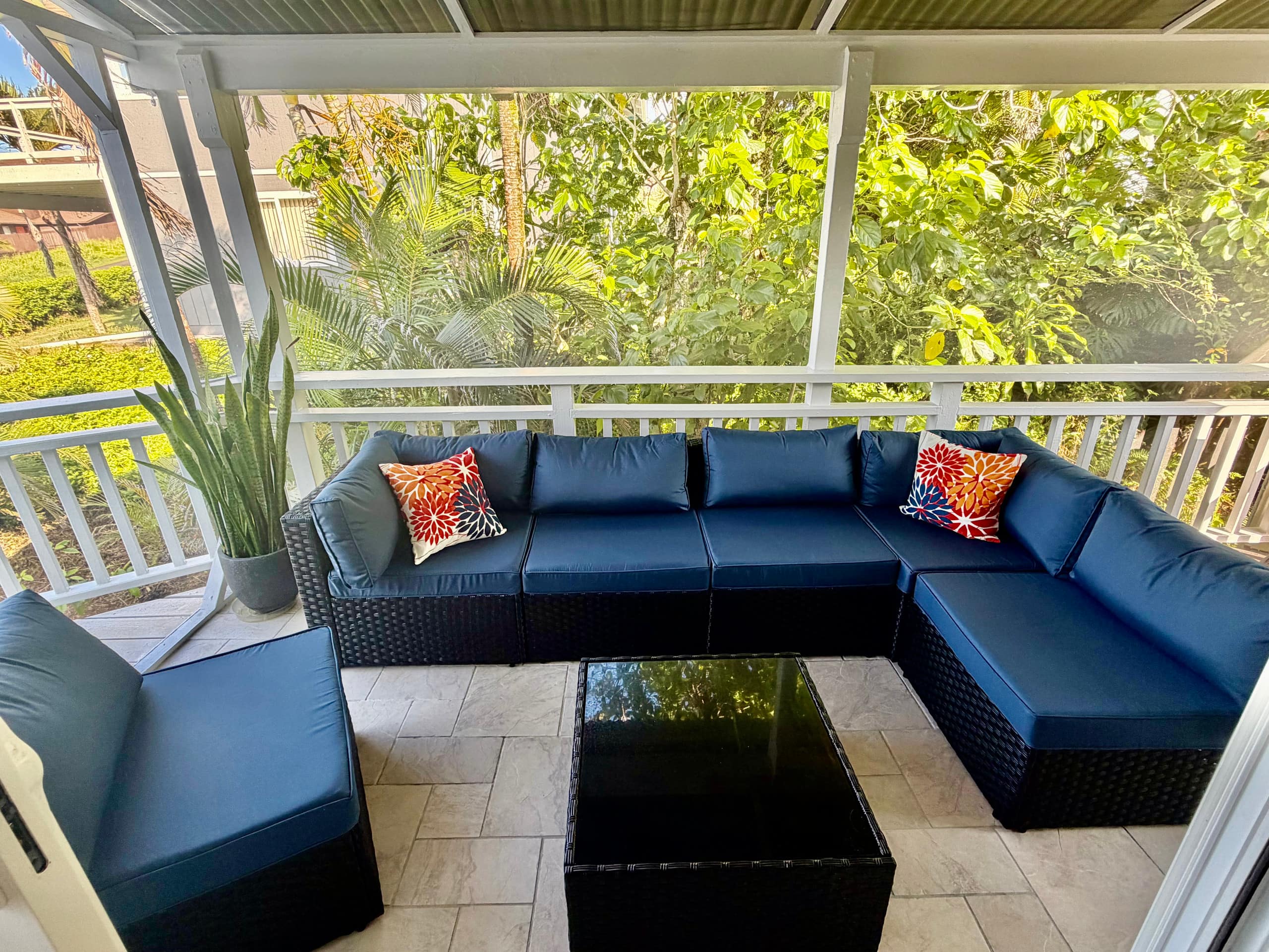 Home in Pahoa · ★4.86 · 2 bedrooms · 2 beds · 1 private bath - Photo 22