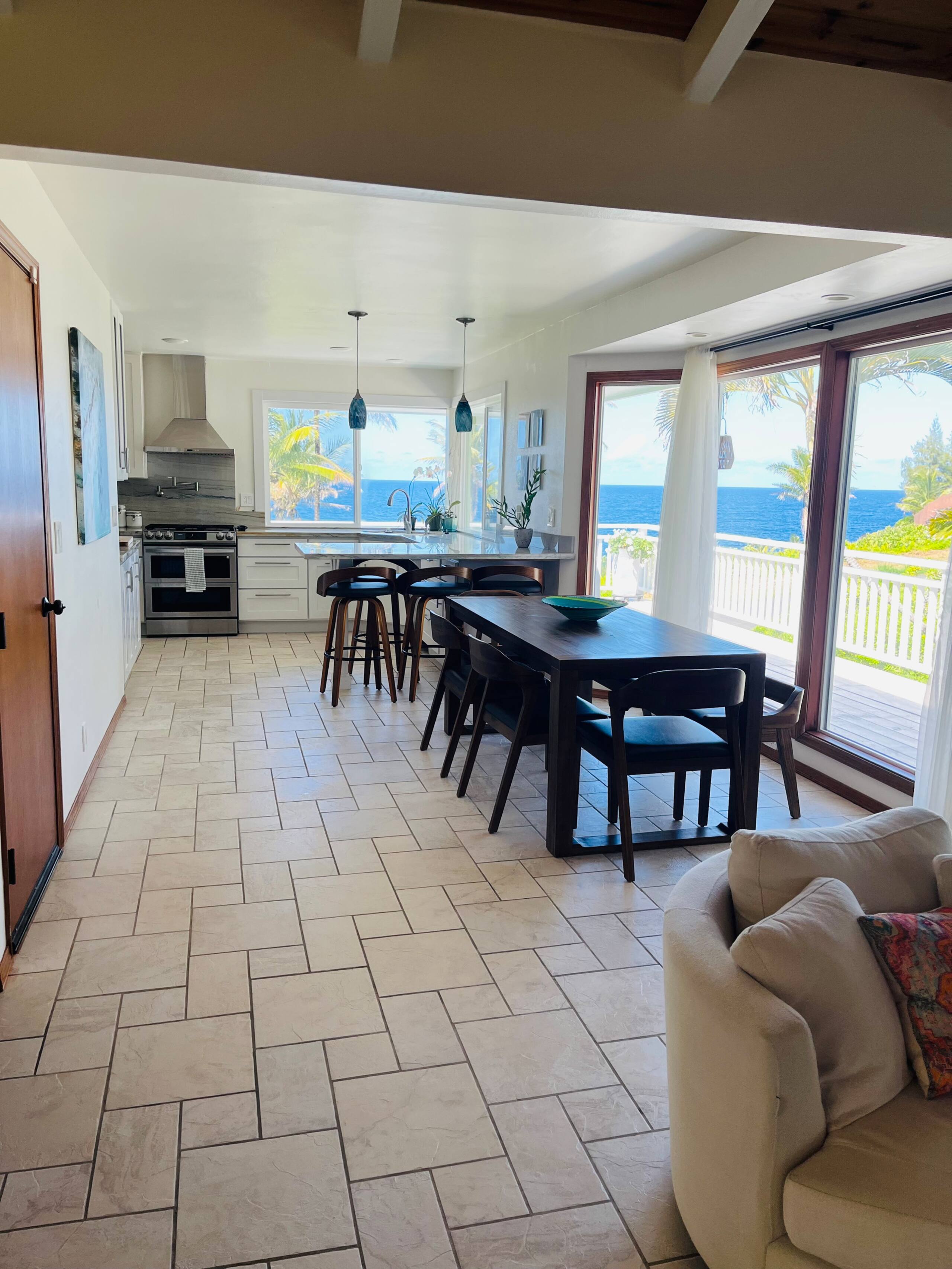 Home in Pahoa · ★4.86 · 2 bedrooms · 2 beds · 1 private bath - Photo 12