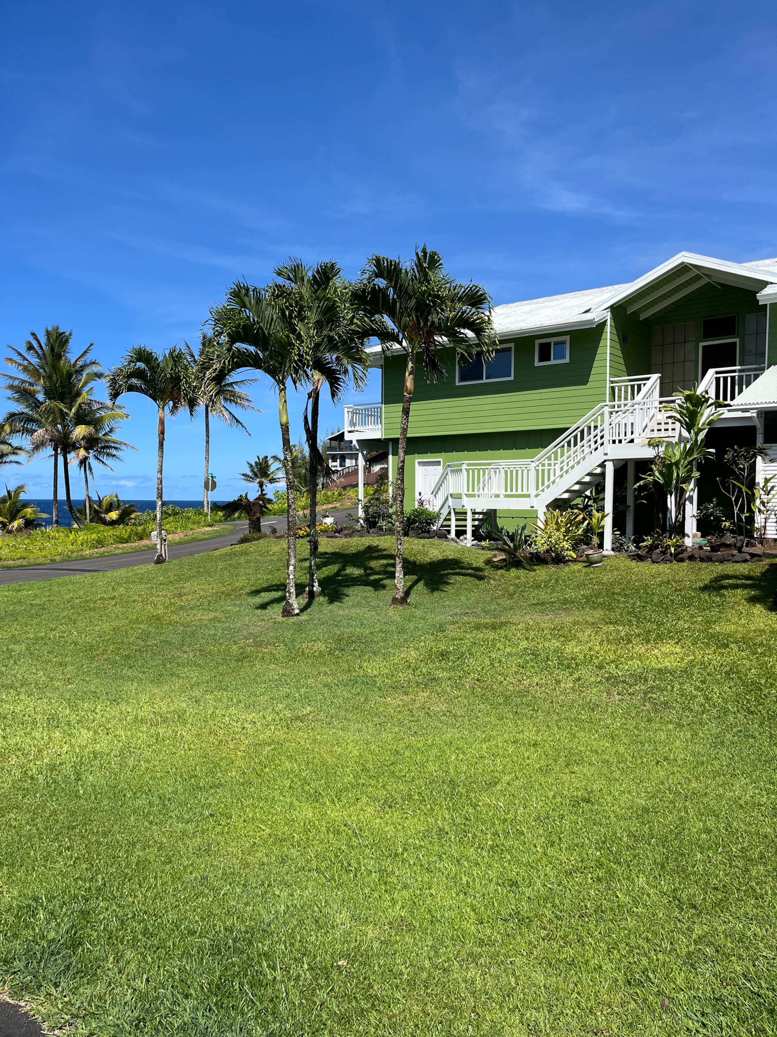 Home in Pahoa · ★4.86 · 2 bedrooms · 2 beds · 1 private bath - Photo 27