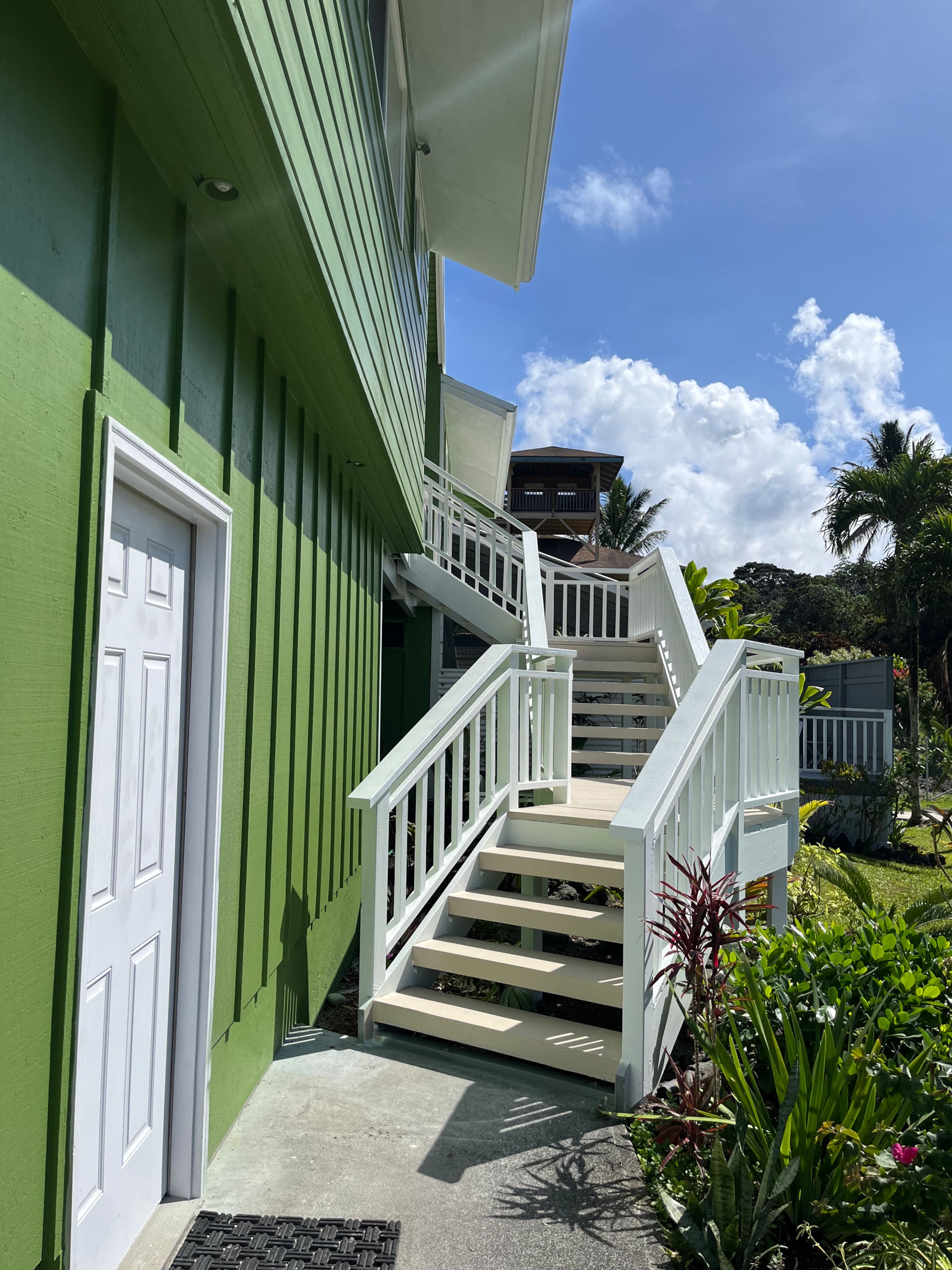 Home in Pahoa · ★4.86 · 2 bedrooms · 2 beds · 1 private bath - Photo 30