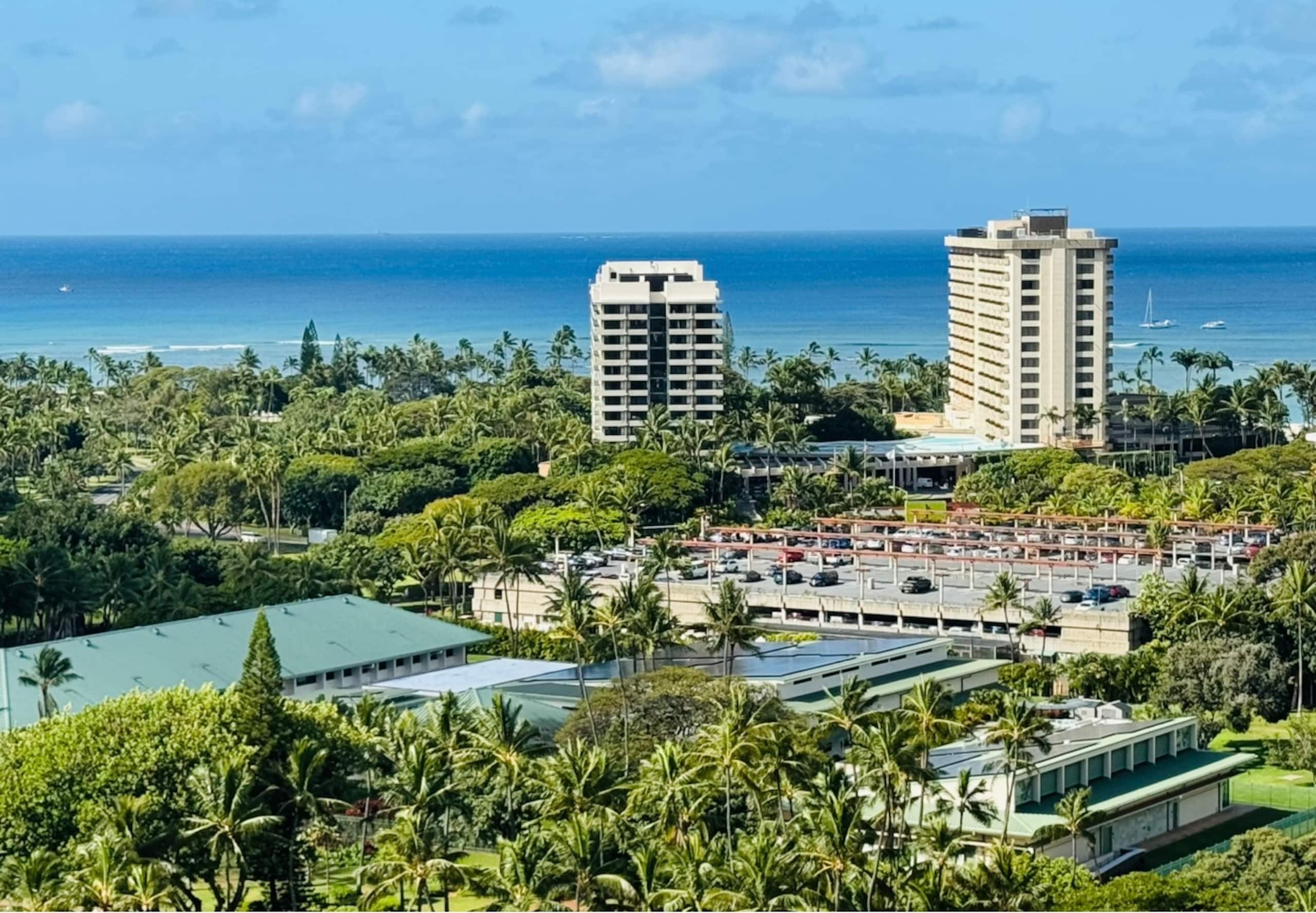 Exquisite Ocean View Renovated Studio w/King Bed - Image 12