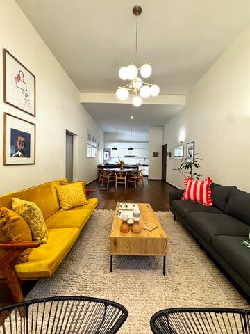 Artsy Apartment in Roma Norte gallery image 2