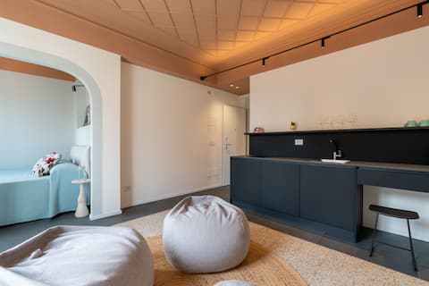 Popular Airbnb listing: Etnea Loft 49 - Charm in the City Center in Catania