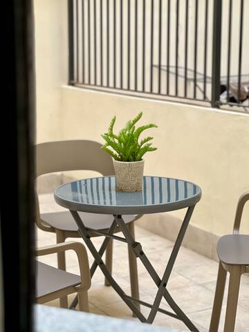 1A – Spacious apartment in Ruzafa gallery image 5