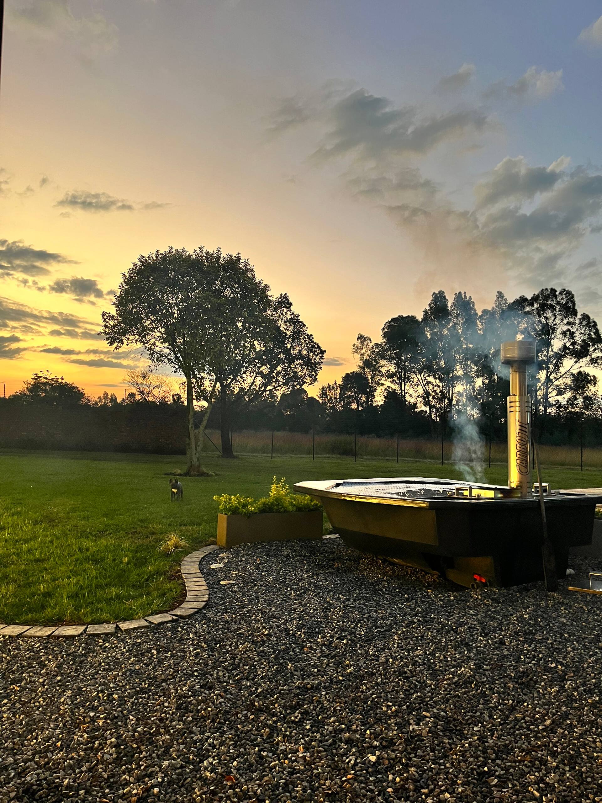 Sunset Farm Escape with Outdoor Tub and Fire Boma