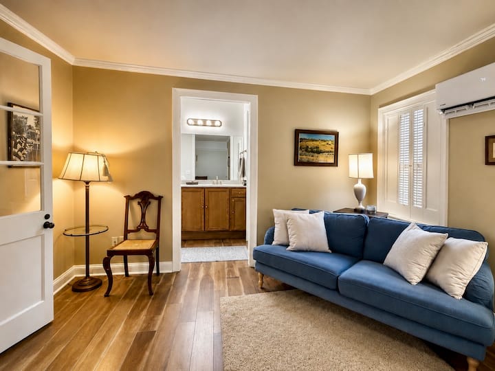 #5 Cottage Suite At Flowerree Estate - Vicksburg, MS