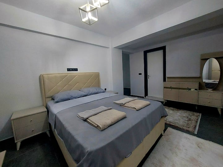 ಬೆಡ್‌ರೂಮ್ 4