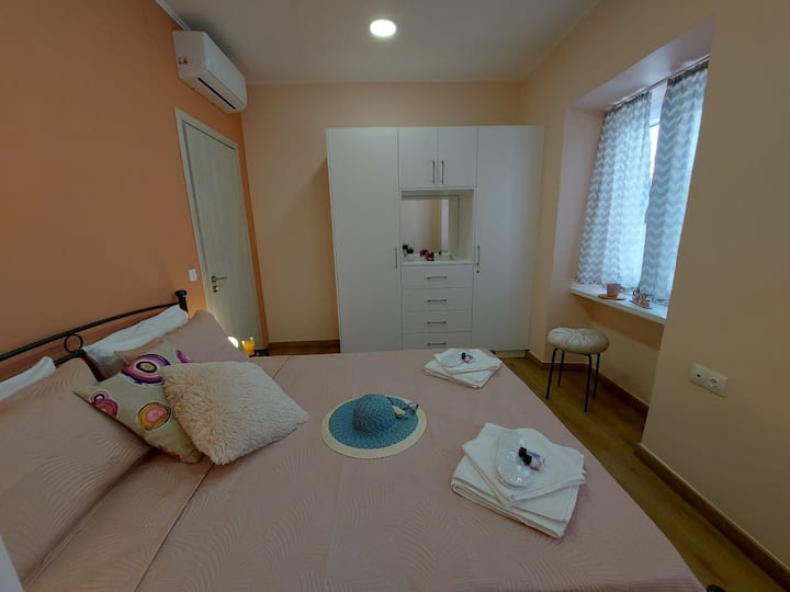 Spavaća soba 1