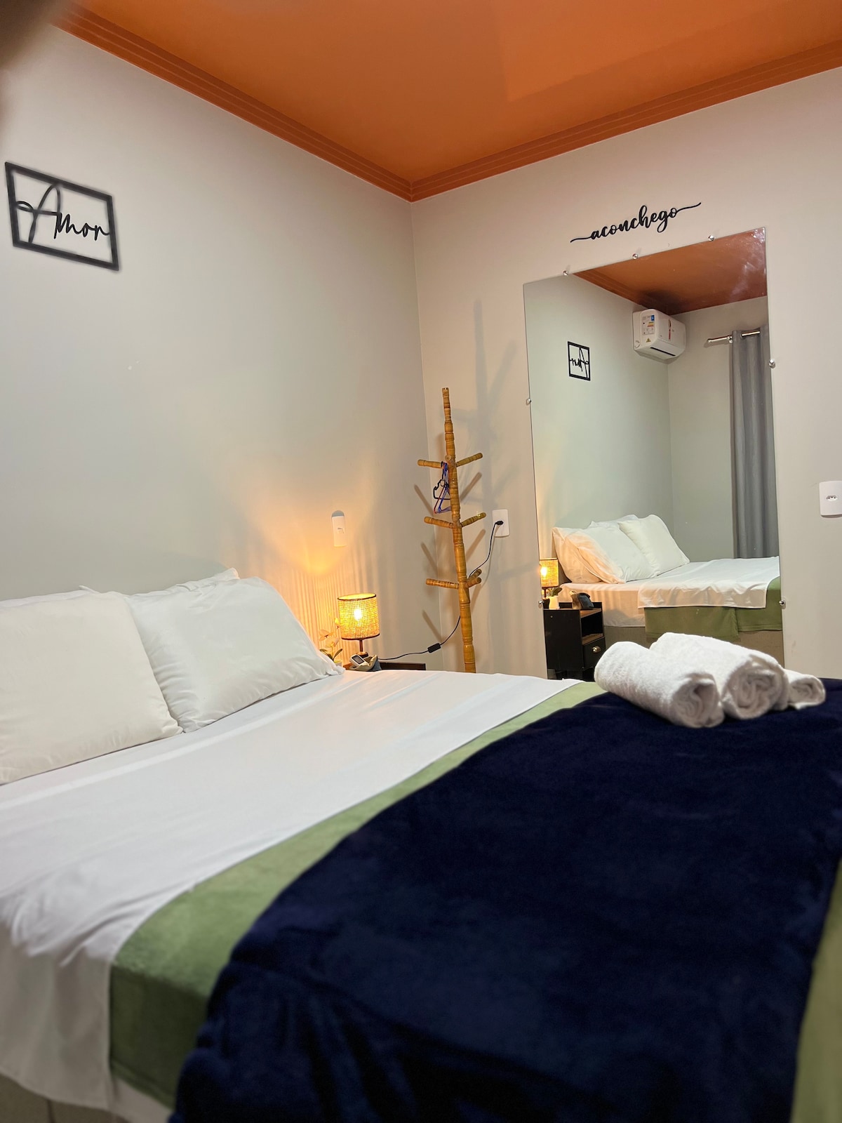 我们提供浴巾和手巾。