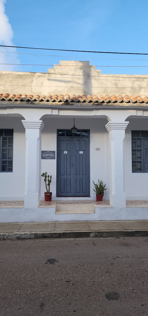 Priscila Garden House