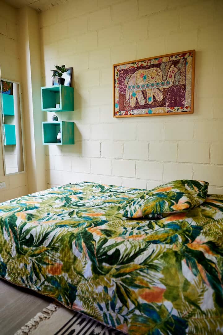 საძინებელი 2