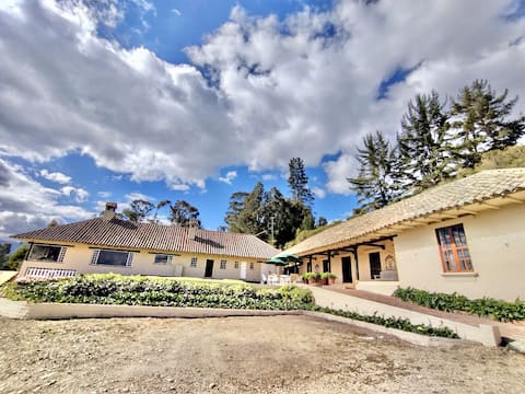 Hacienda Quebraditas - Mountain Villa, Near Bogotá