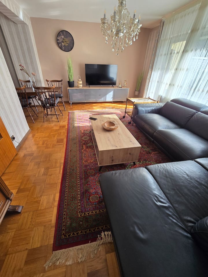 Sarahs Ferienhaus Raunheim - Flörsheim am Main