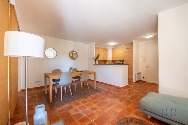 Magnifique Duplex Avec Terrasse Et Piscine - Saint-Tropez