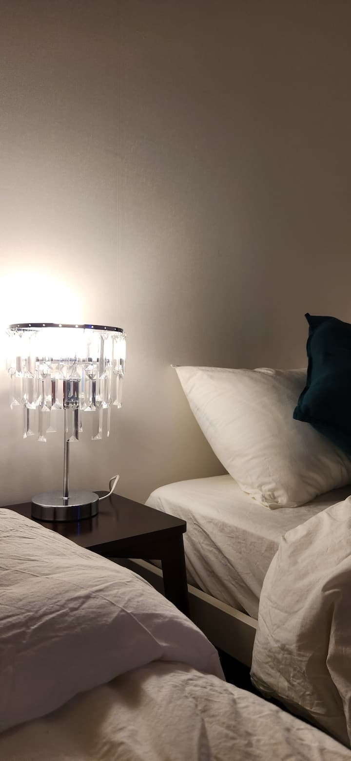 საძინებელი 1