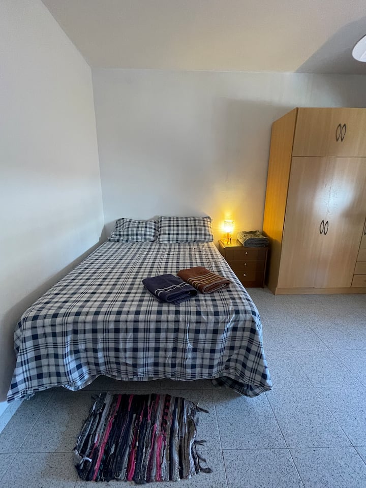 غرفة النوم 2