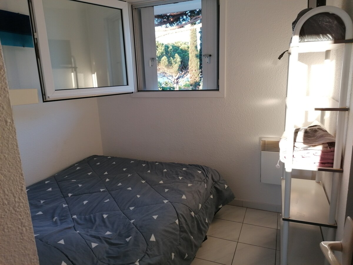 En la primera planta: habitación doble