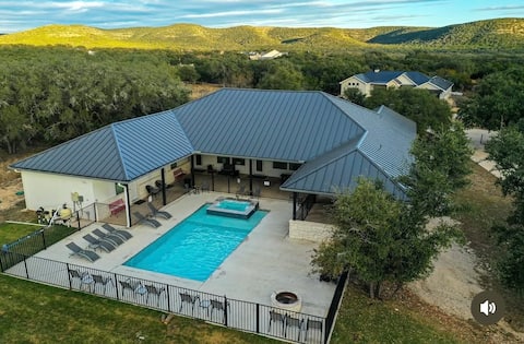Pool~Hot Tub~Golf~Frio~Golf~Sleeps 30