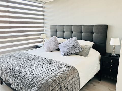 2BR/2BA, 5PAX, Vista Cordillera, 63 m², parking