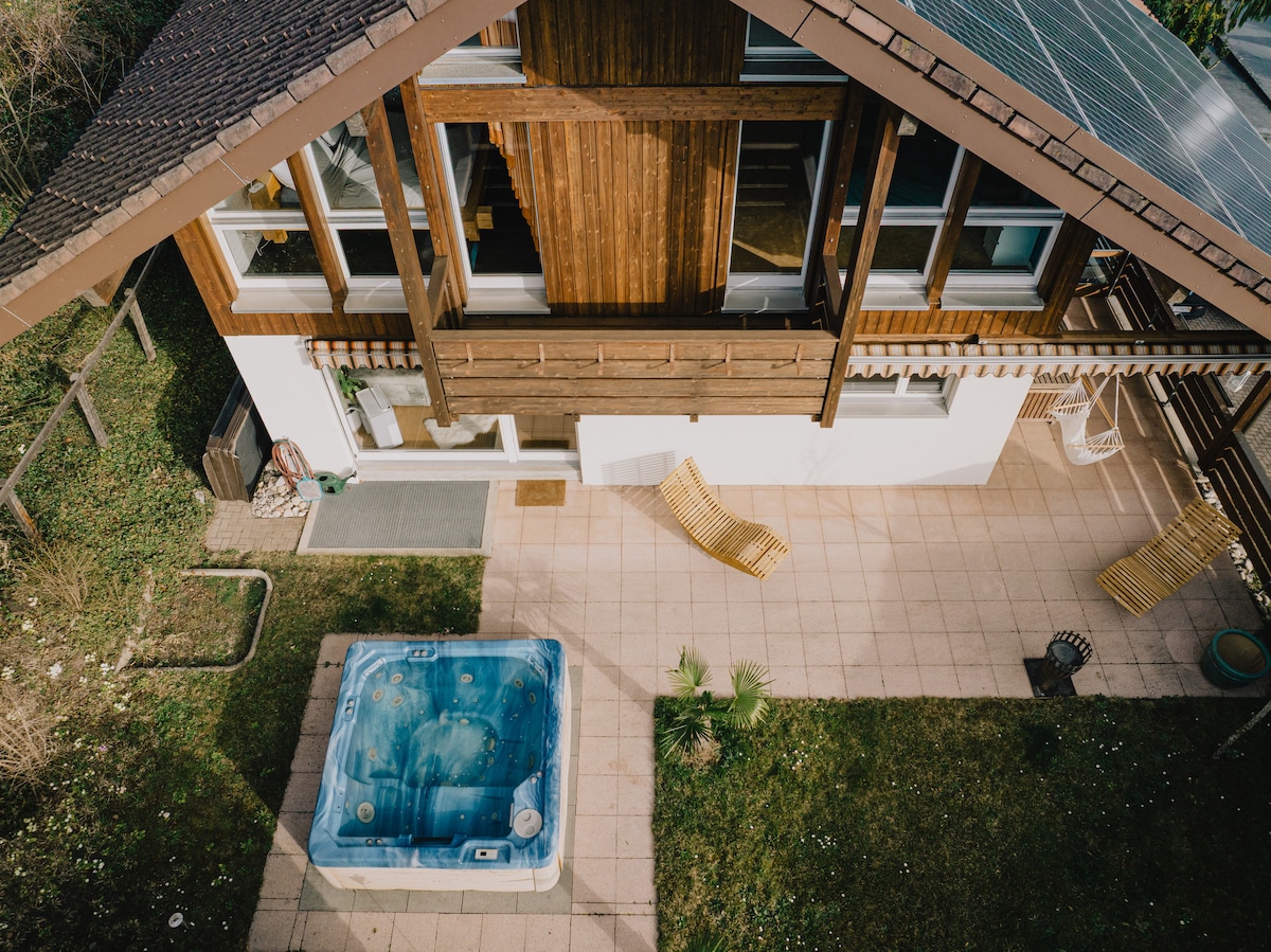 Swiss Chalet stunning Lake & Alpine Mountain View - Chalets for