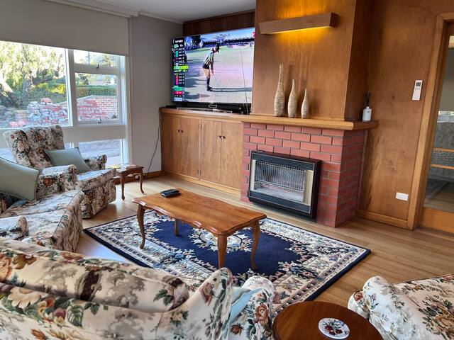 Magnolia House gallery image 2