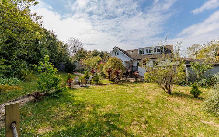 Large House, Big Garden, Games Room, Sleeps 12 - 懷特島郡