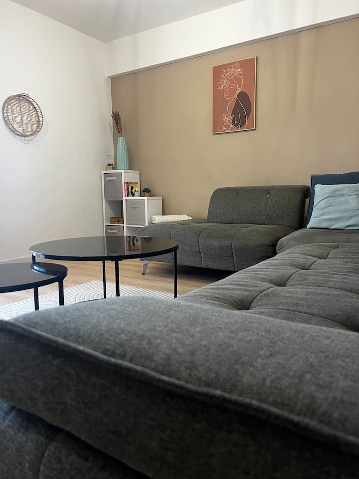 Მყუდრო გარემო წყვილებისთვის ან ოჯახებისთვის.