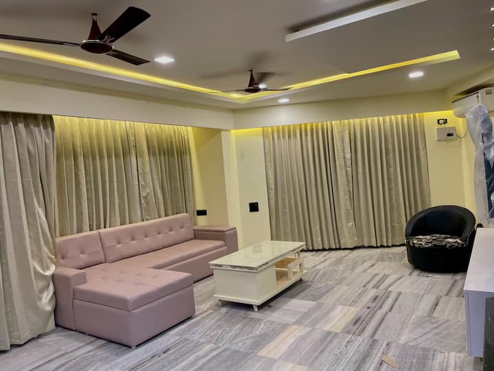 Ocean's Edge - Beach Front, 6 Sea View Balconies - Visakhapatnam