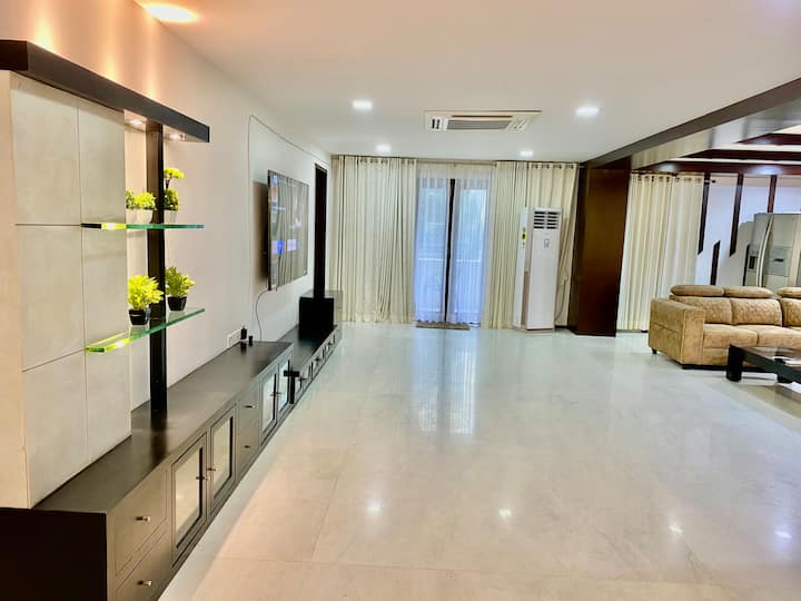 Natti's 4br - Cozy Casa | Jacuzzi & Private Garden - Hyderabad