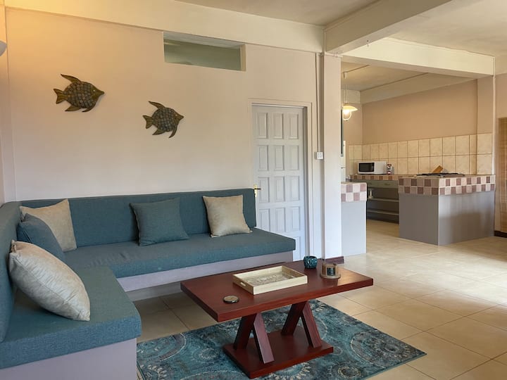 1 Bed Apt Over Looking Port Louis Marina - Belmont, Grenade