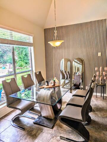 Girls Retreat! Stockyards & AT&T Stadium gallery image 4