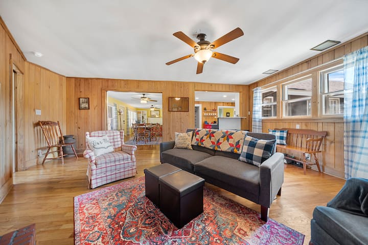 Living room 2